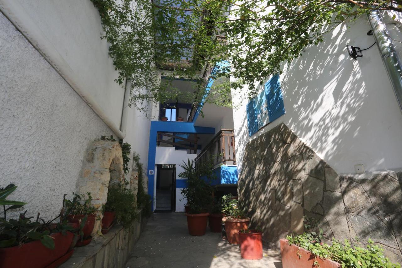 Apartments Villa Castor Pefkochori Exterior photo
